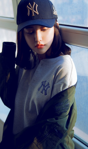 挠南宫婉脚心